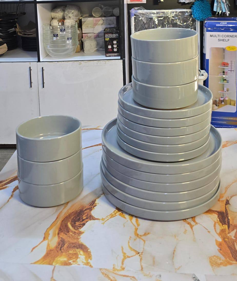 18pcs Quality Dinner Set