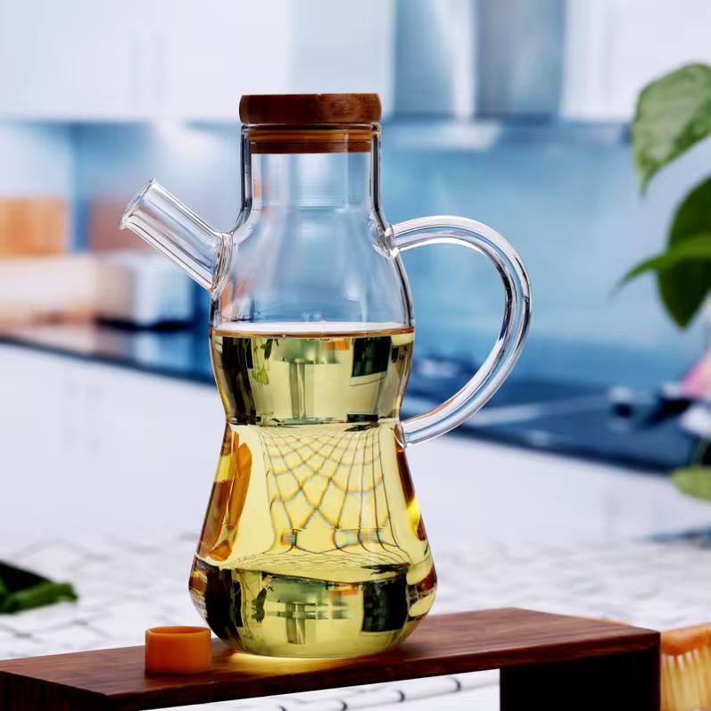 650ml Creative glass oil / vinegar jar