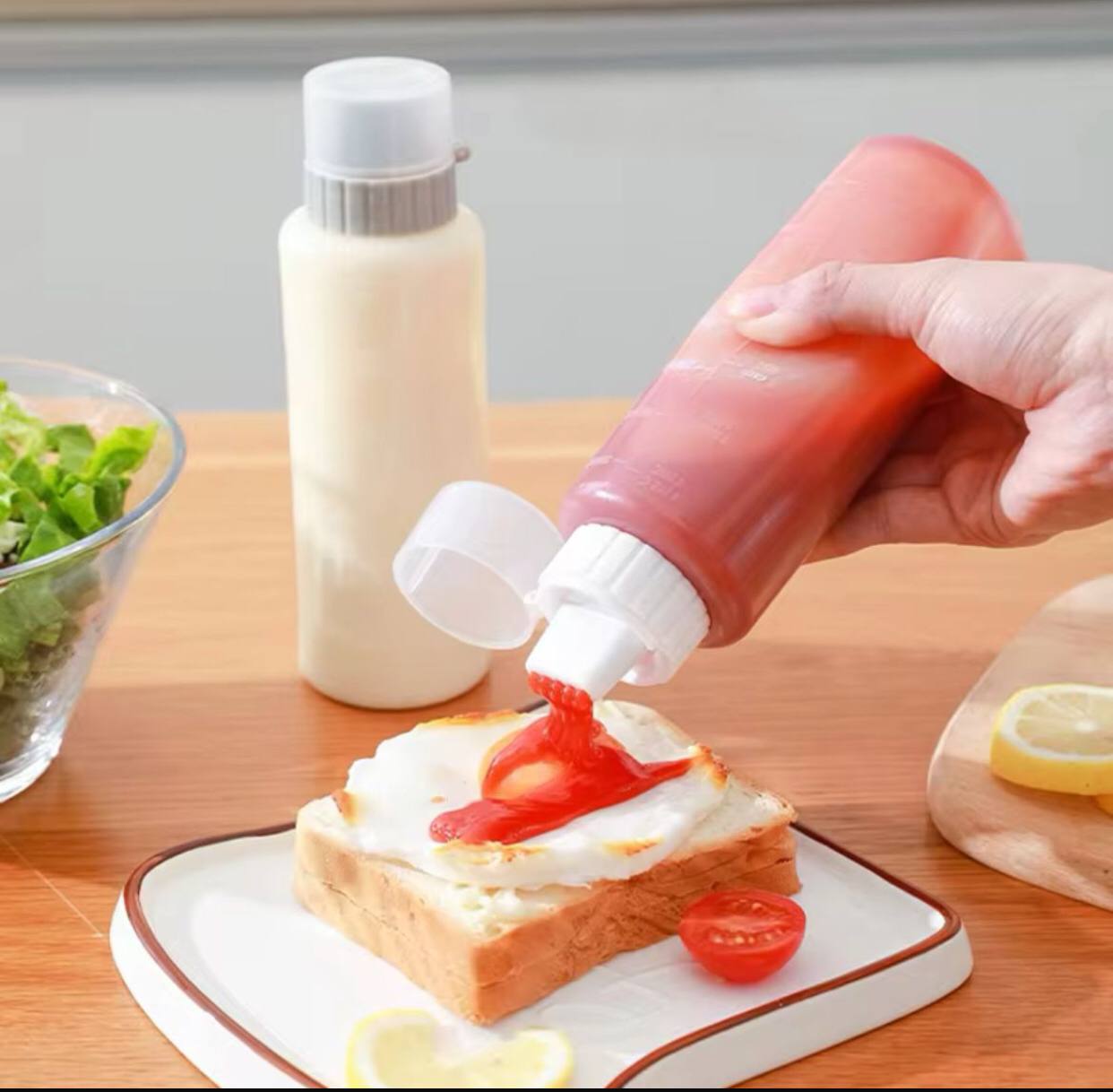 350ml 5 Holes Condiment Squeeze
Bottle