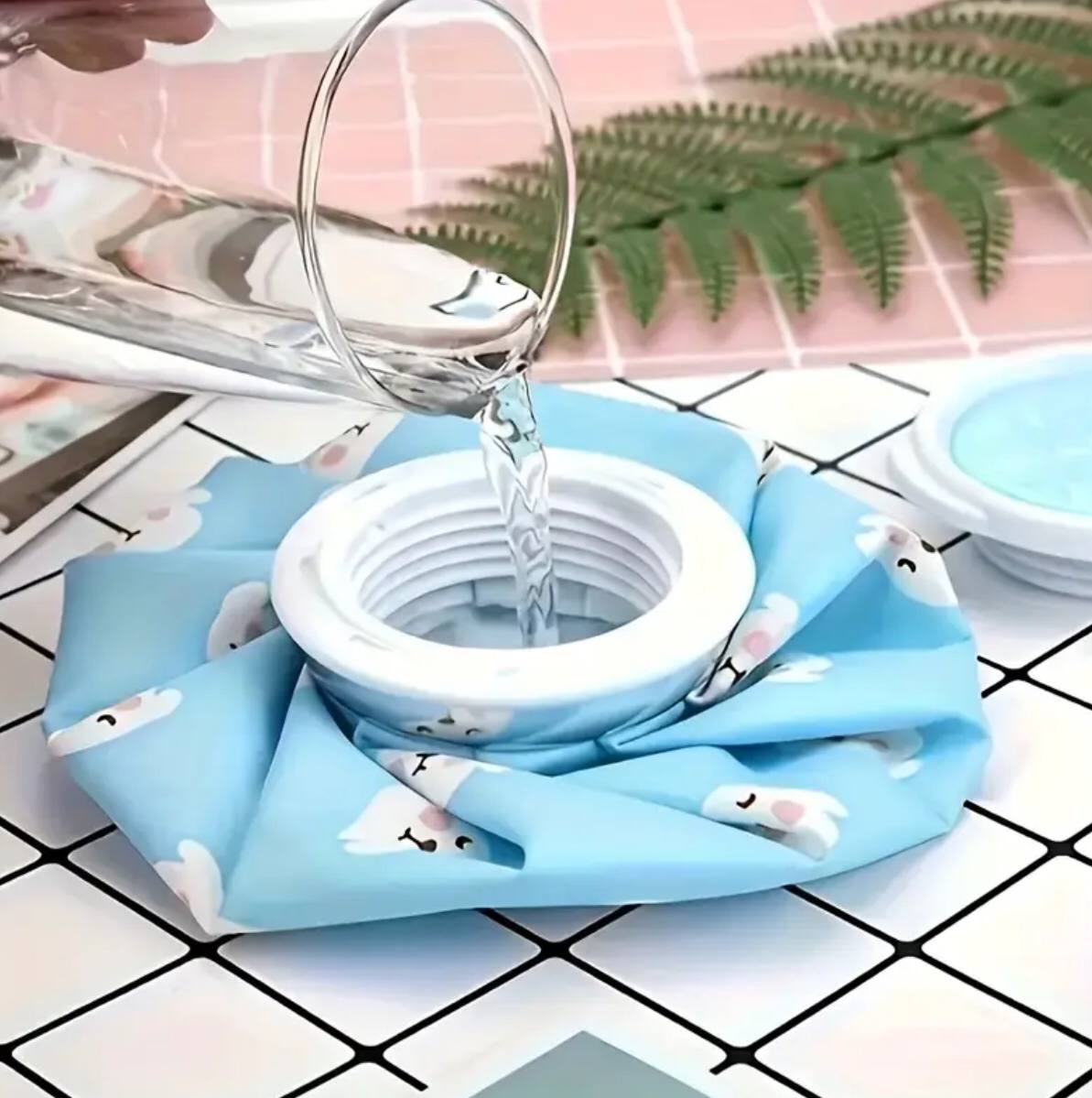 1pc Cartoon Hot Water Bottle Bag