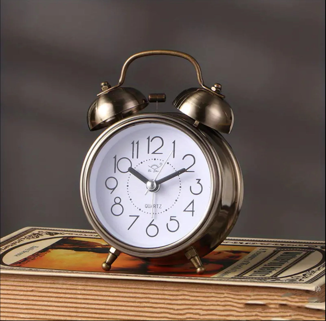 Bedside Retro Desktop Mechanical Alarm Clock