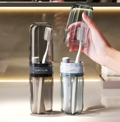 Portable travel toothbrush/toothpaste holder