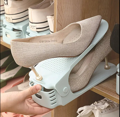 Adjustable shoe organizer