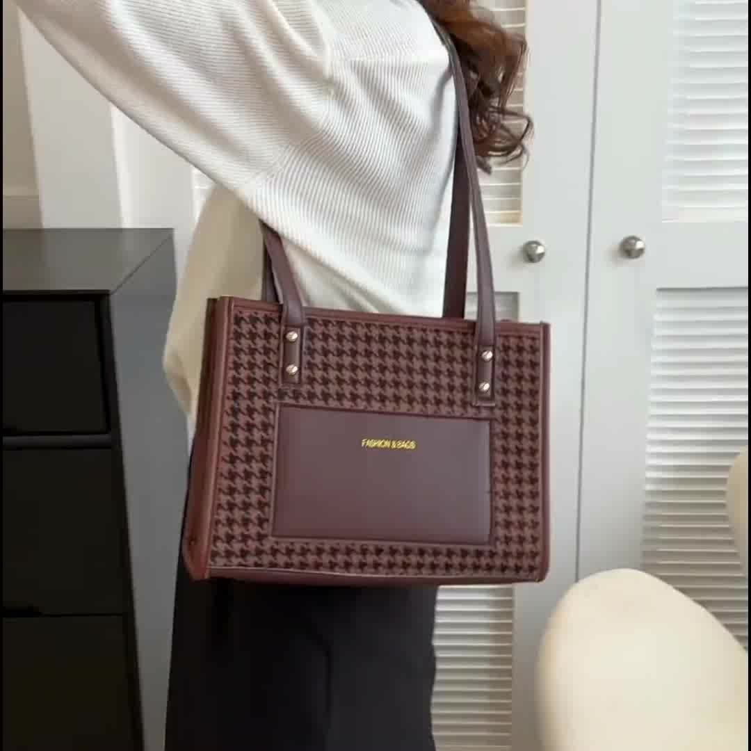 Classic Houndstooth Pattern Square Shoulder  bag