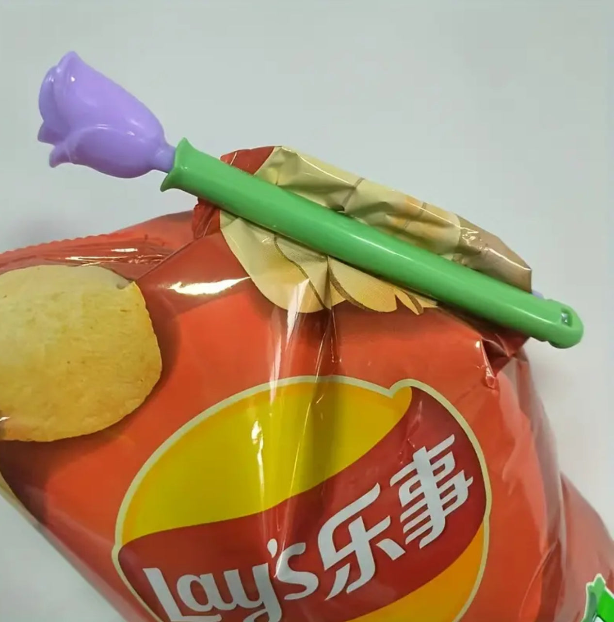 Magnetic Tulip Fridge Food Storage Clips