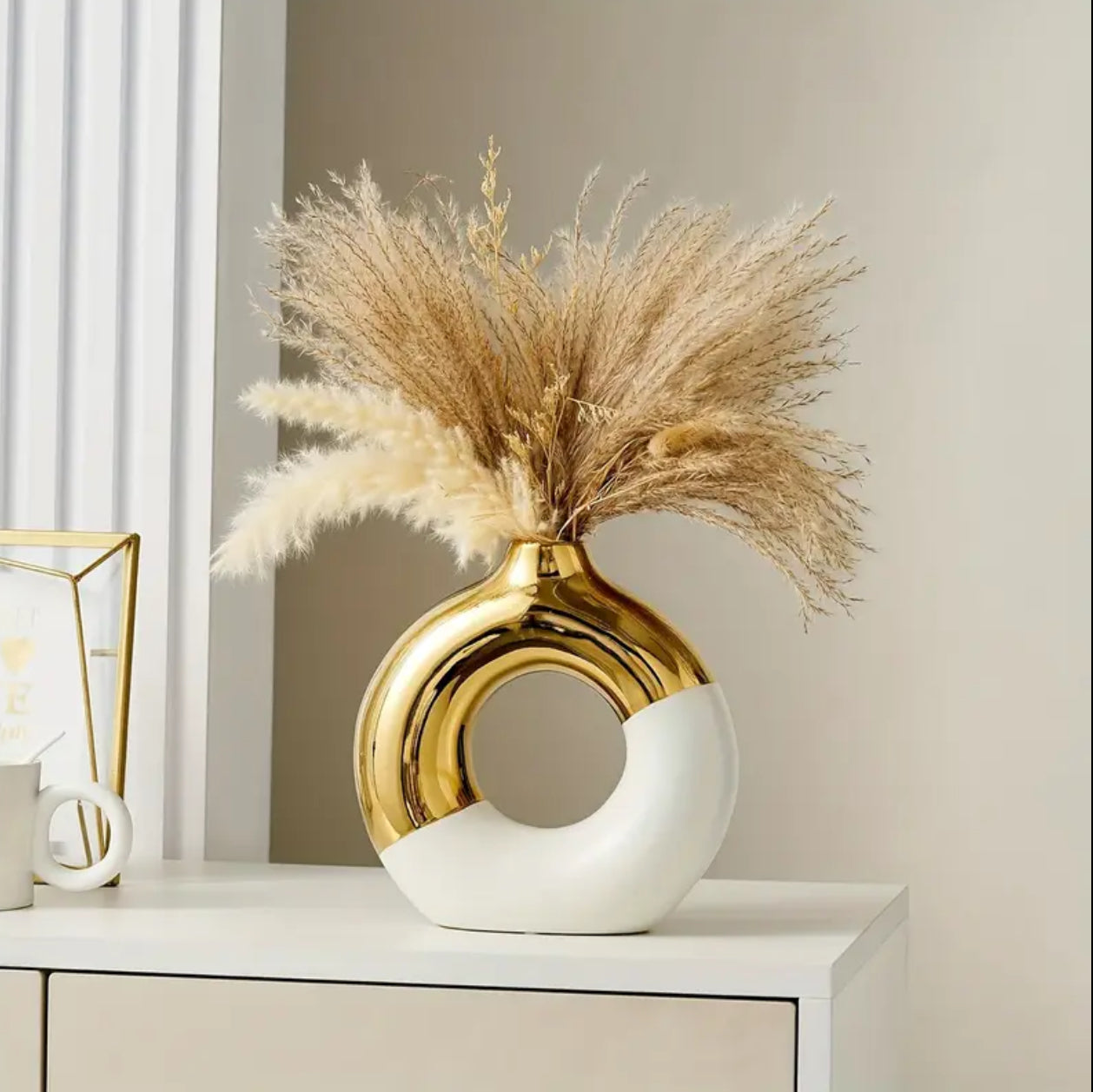 White Gold Ceramic Vase