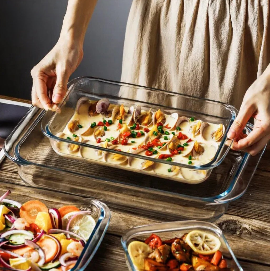 3pcs BAKING & MICROWAVEABLE glass casserole tins