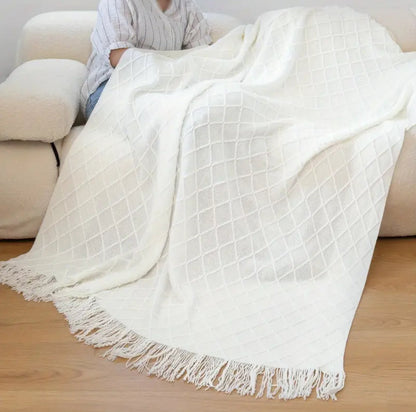 Knitted fleece blankets