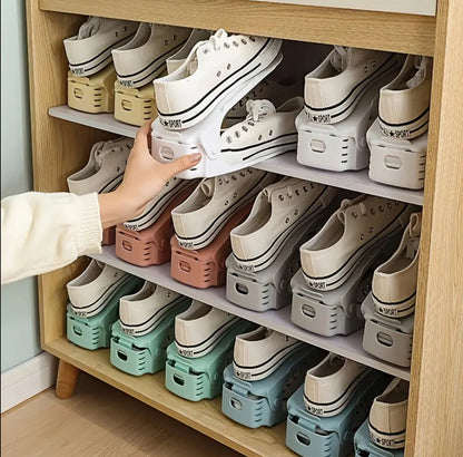Adjustable shoe organizer