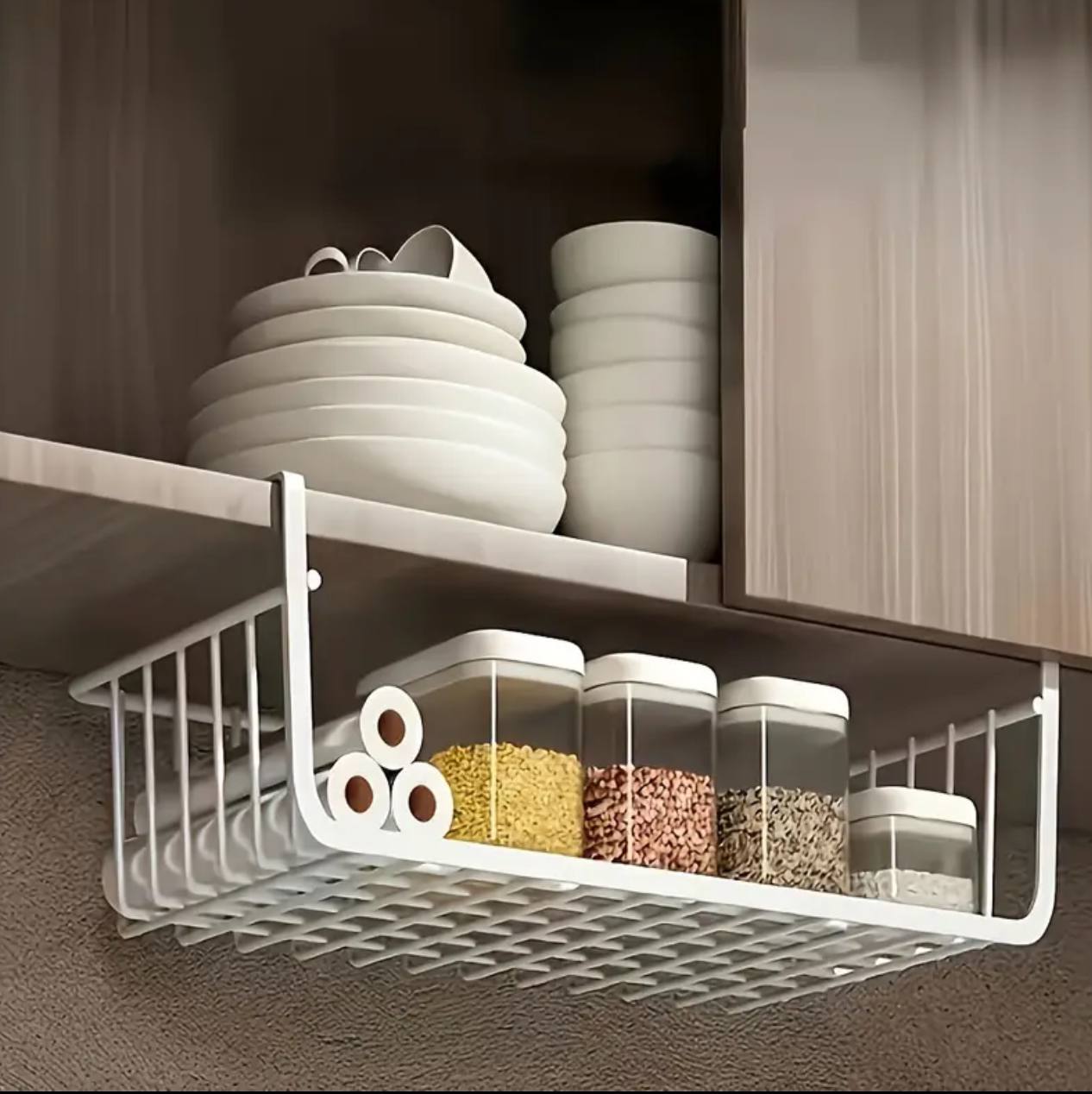 Under shelf organizer