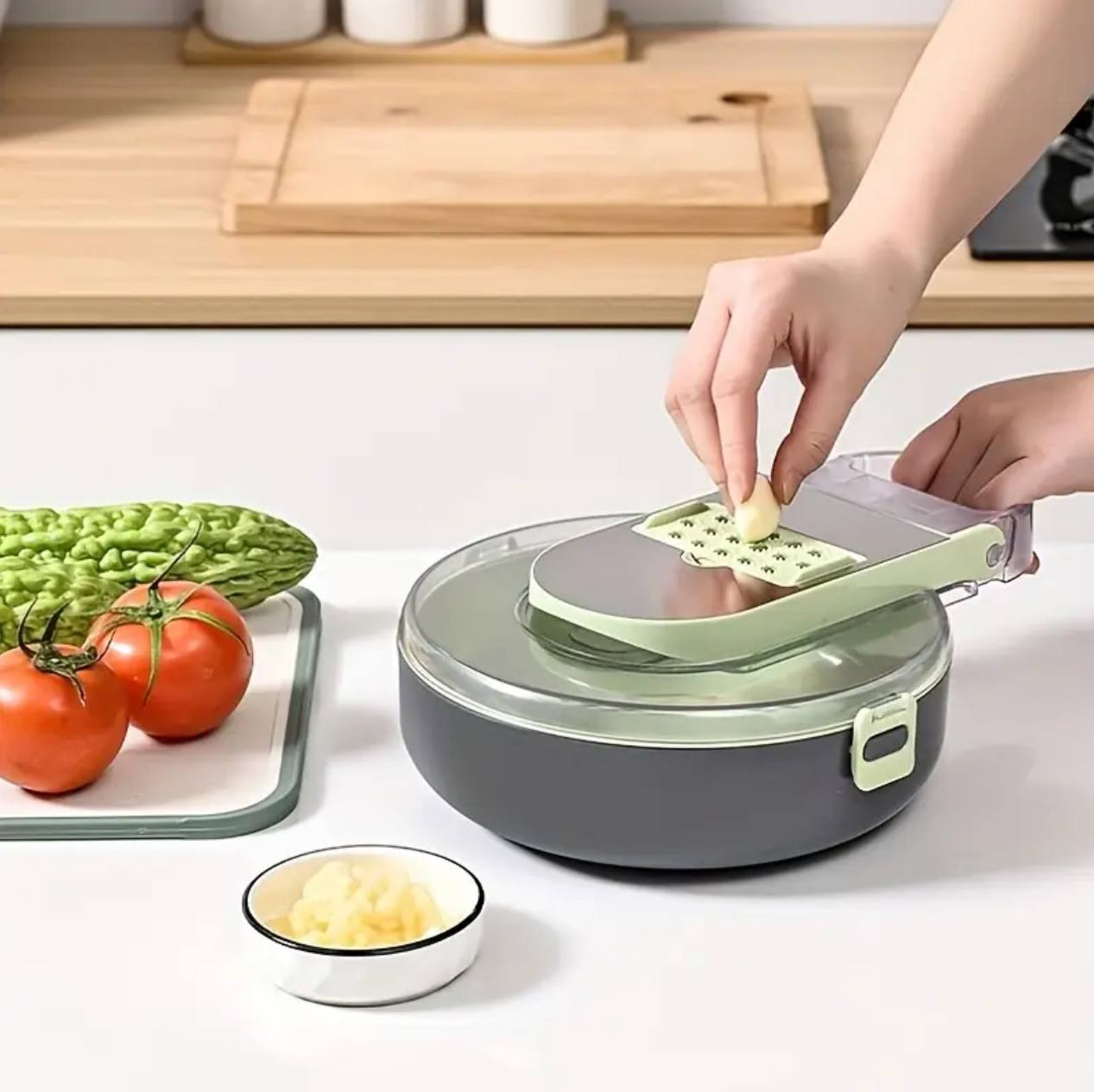 Multi-functional 9pcs Vegetable Chopper/Cutter