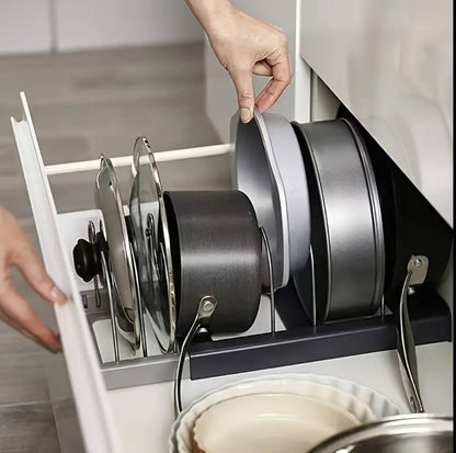 Retractable Pan/Lid Organizer