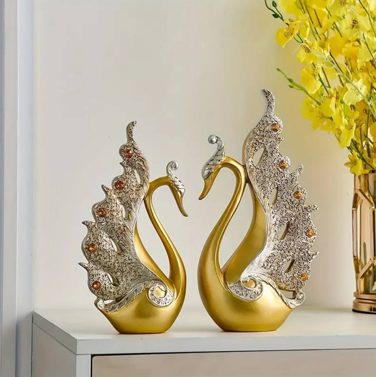 European Couple Swan Ornament 
Crafts