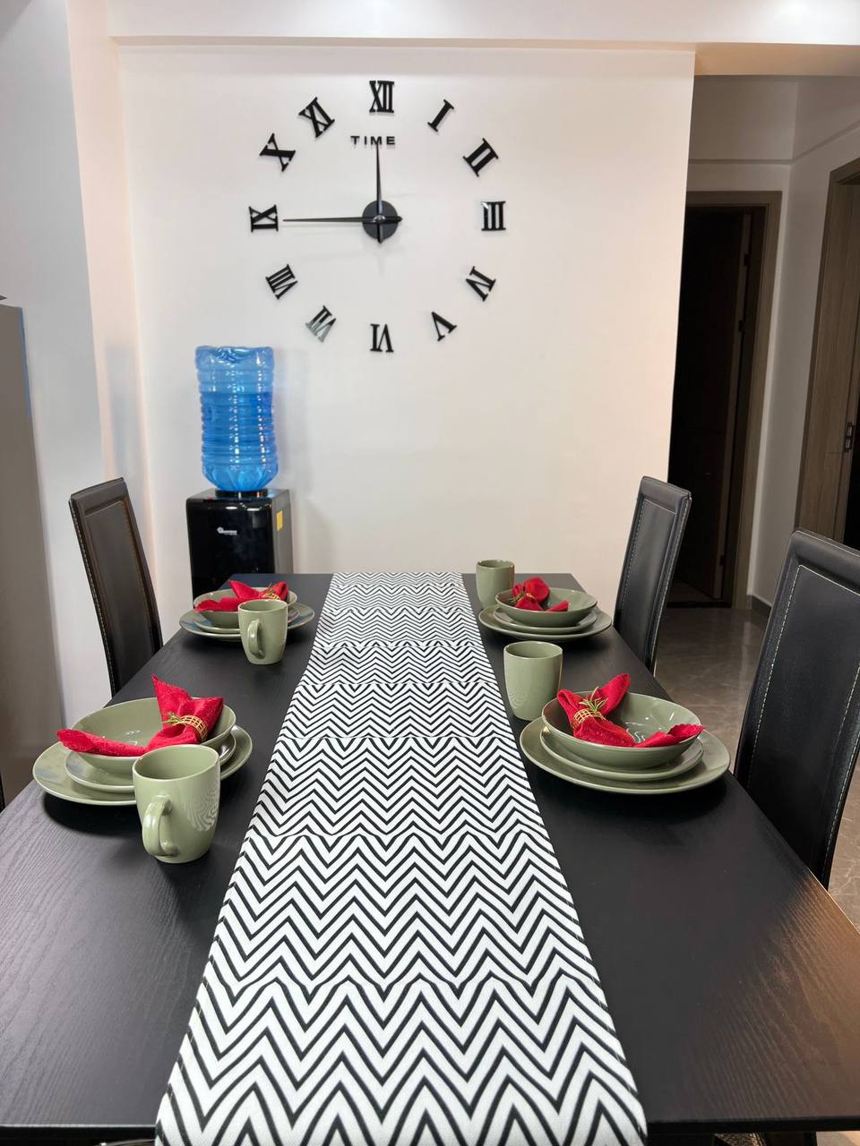 Unique and Elegant Table Runners