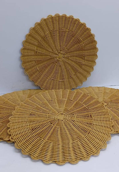 6pc Rattan unique mats