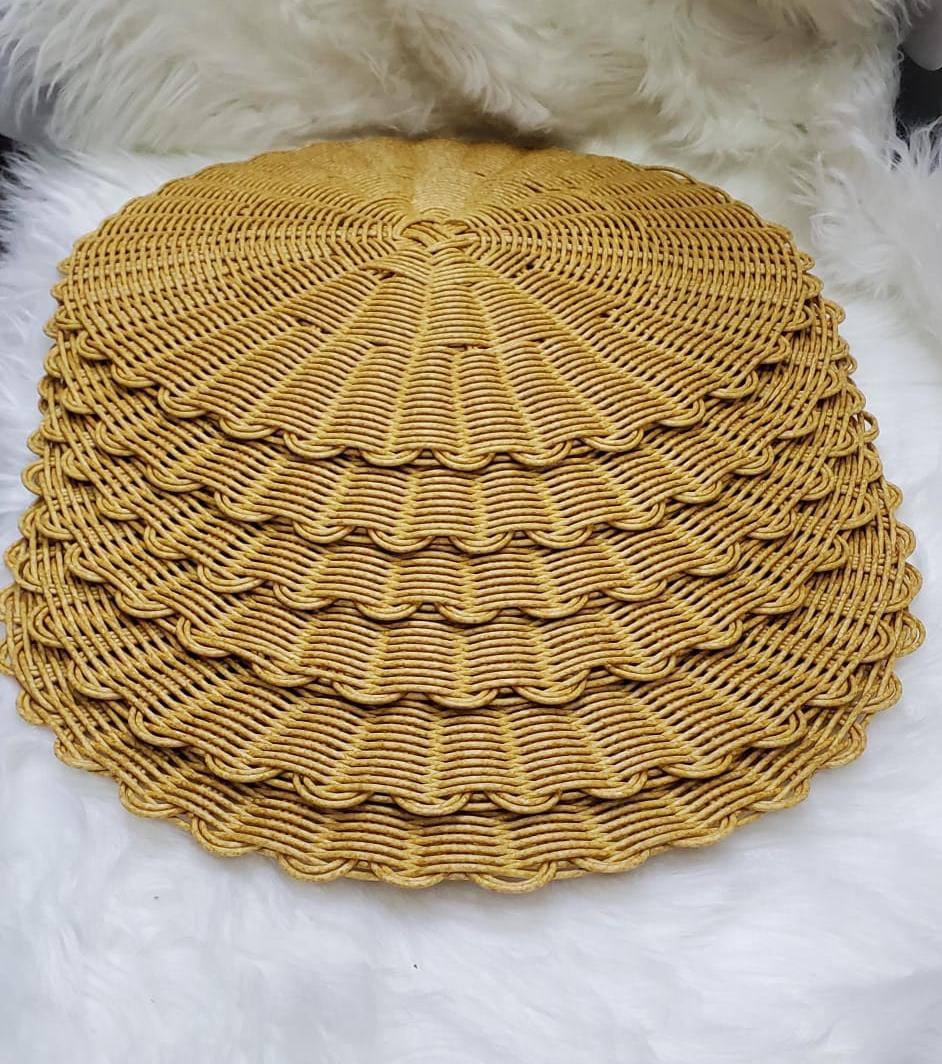 6pc Rattan unique mats