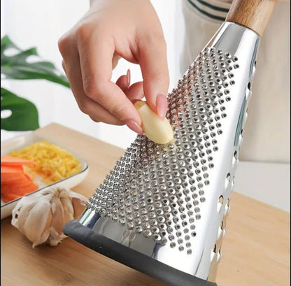 3_Sided manual vegetable shredder/grater