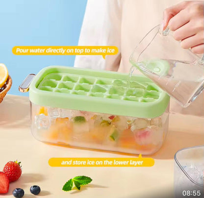 21 grid ice cubes maker with lid and scoop.
