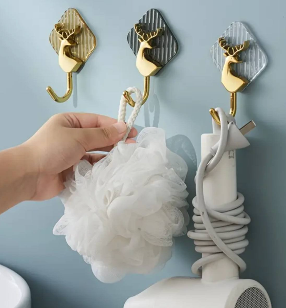 4pc beautiful acrylic strong hooks