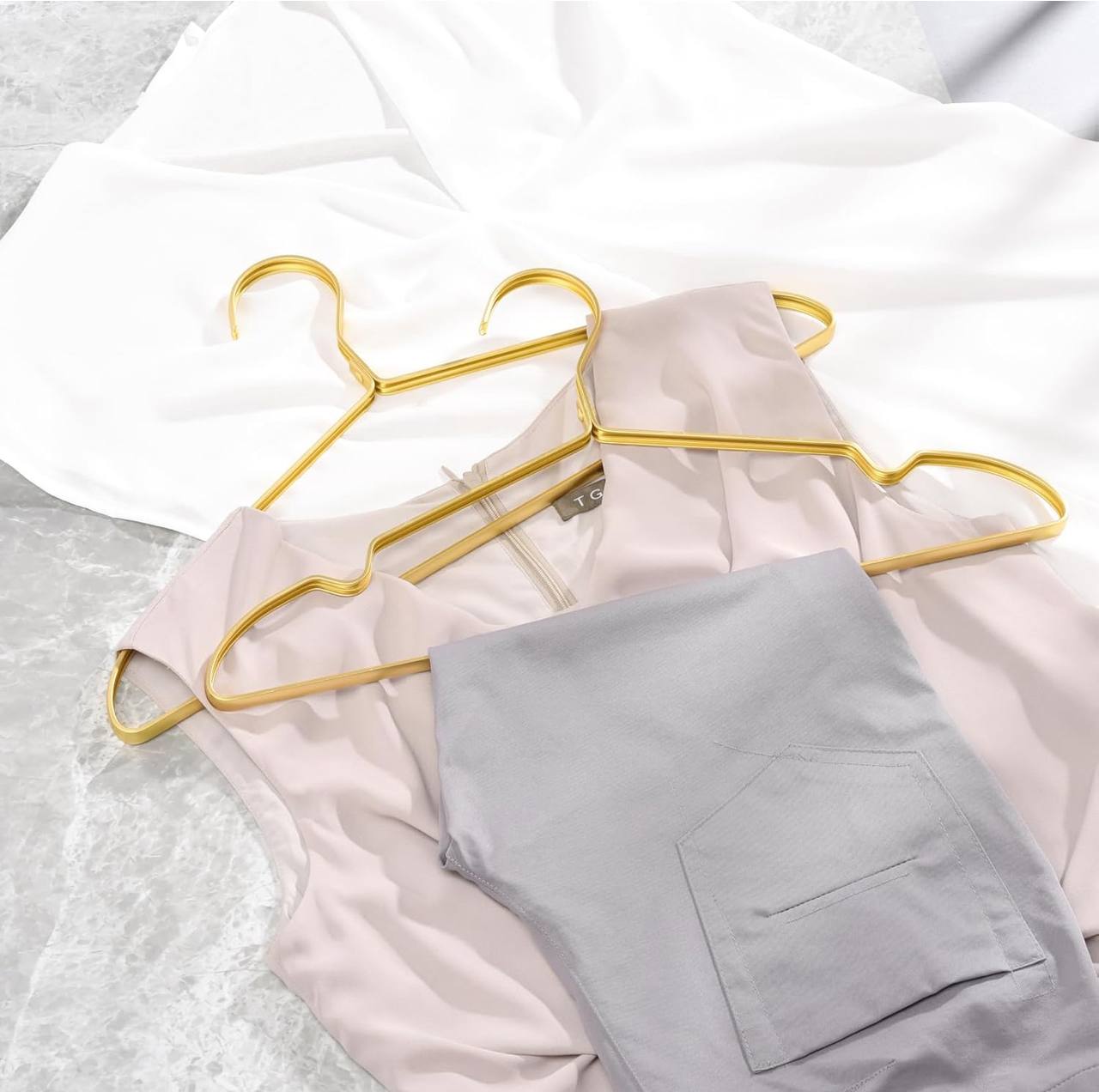 5pcs Aluminum Alloy Gold Clothing Hanger