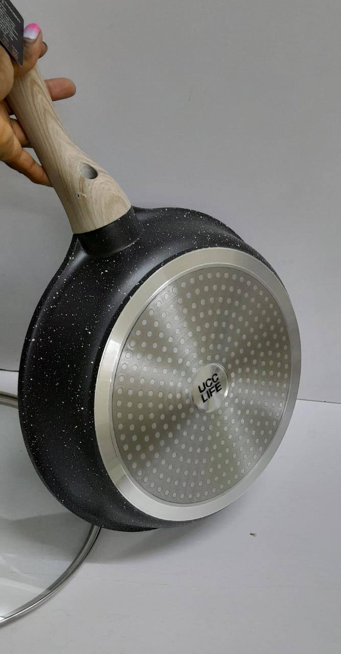 UCC. HEAVY GAUGE granite frying pan