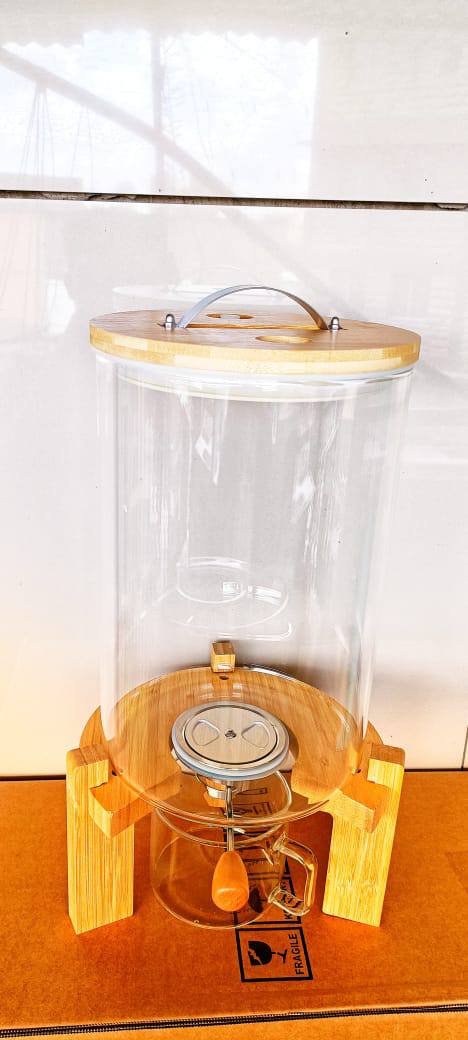 Air tight Glass cereals dispenser