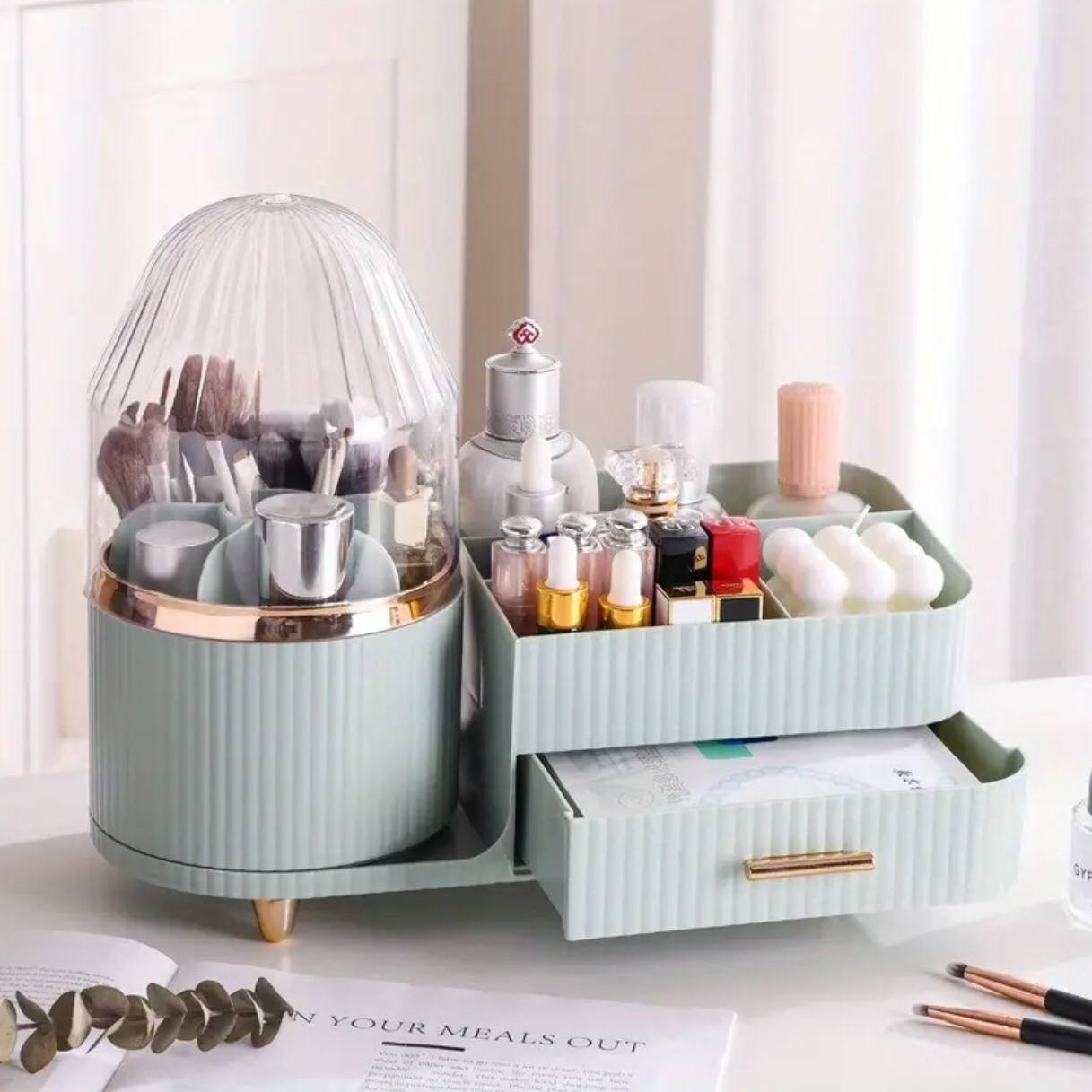 360° Rotating cosmetic storage organizer