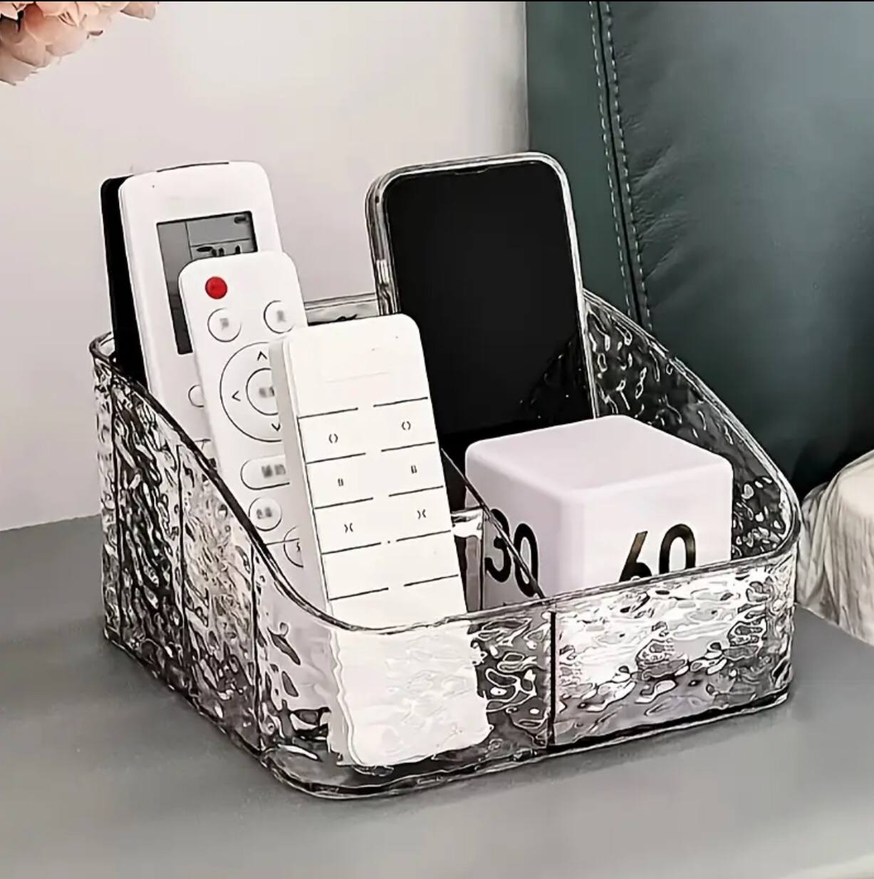 5 grid remote/cosmetic organizer