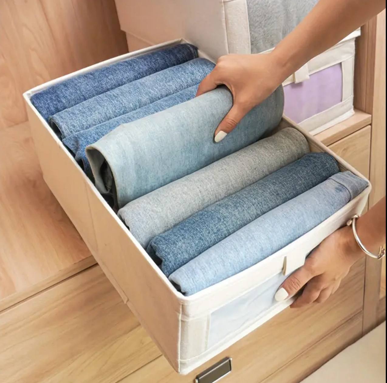 Wardrobe storage organizers
