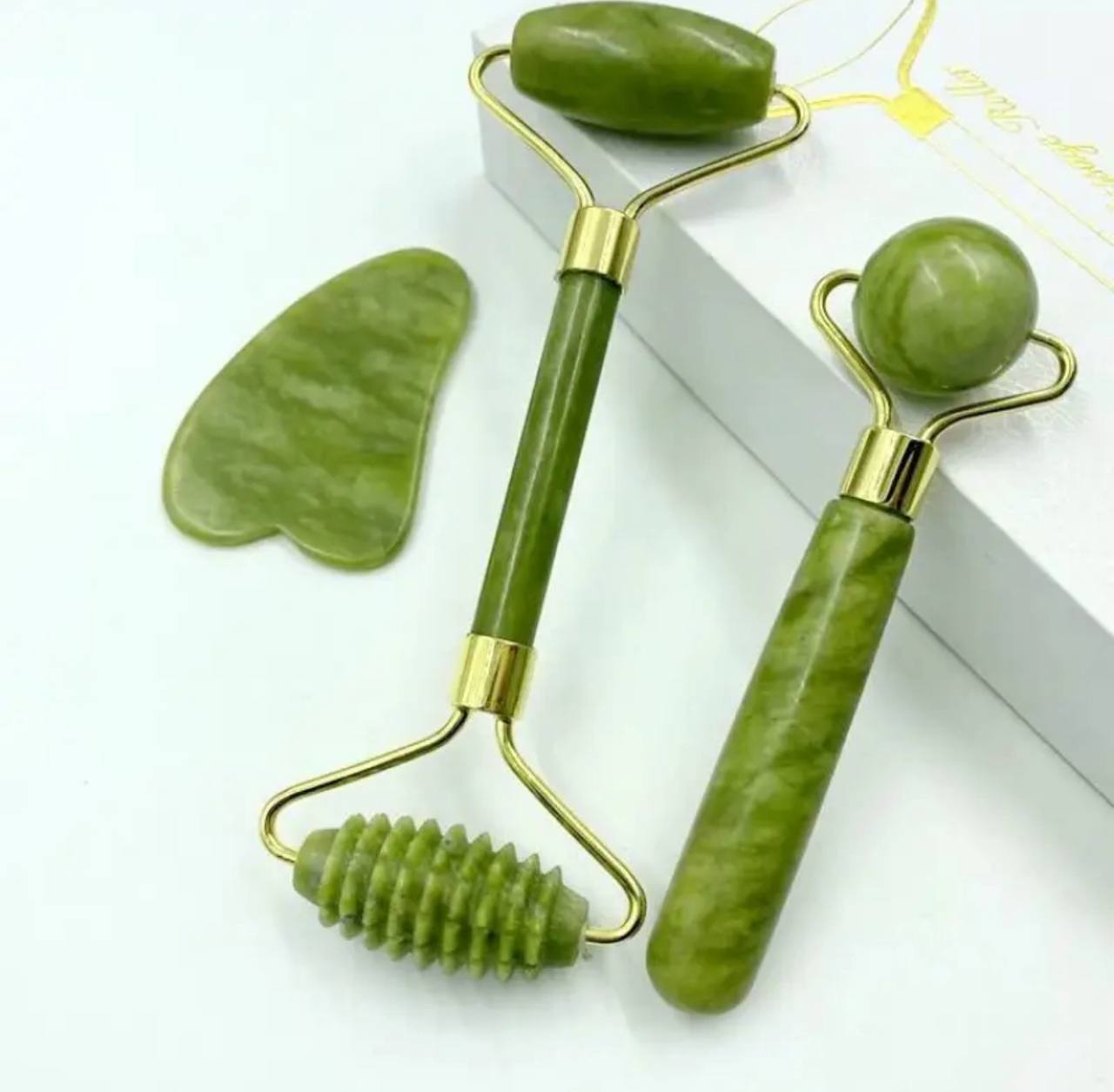 3 in 1Jade Roller & Gua Sha Set