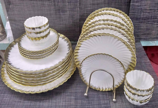 25pc Ceramic Shell Dinner Set
