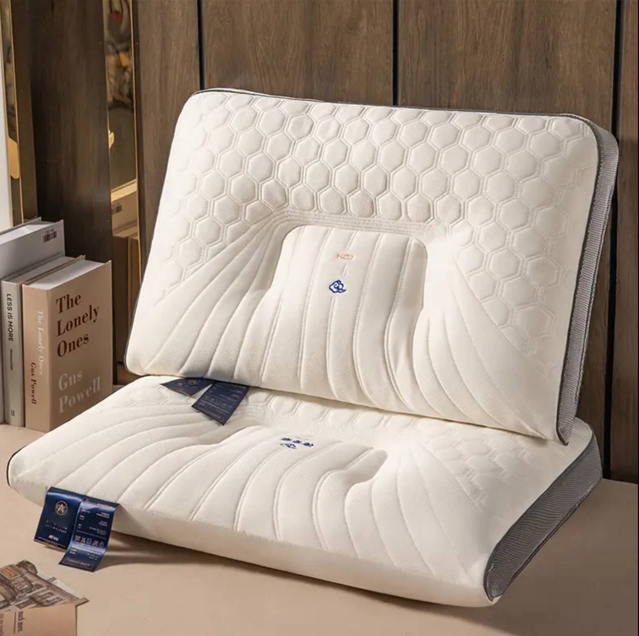 Washable 3D quilted cervical latex pillow