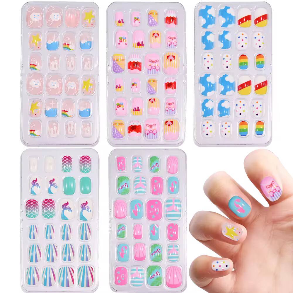 120/24pcs/box Kids Cartoon Pattern Wearing Fake Nails