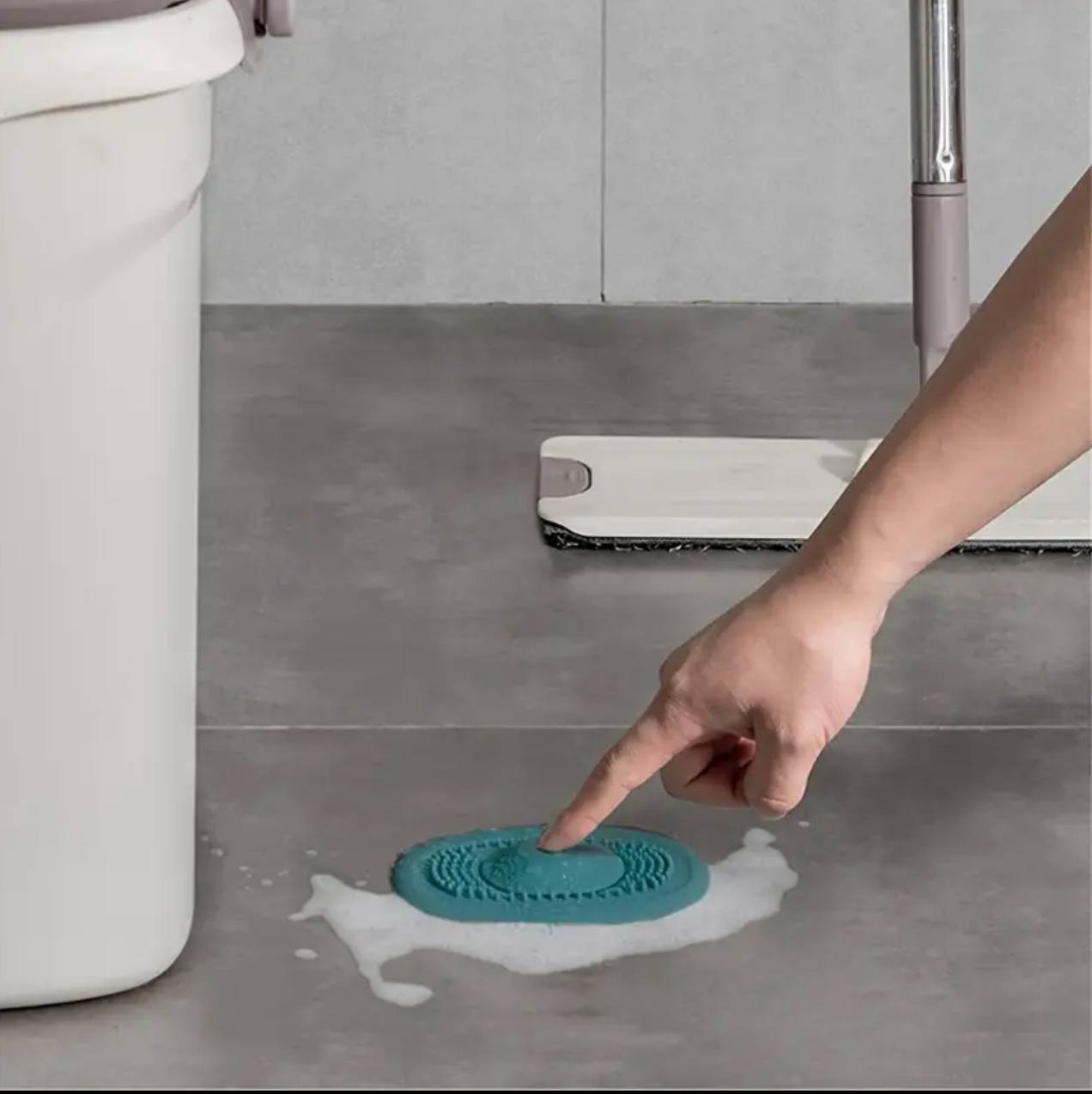 2 in 1 Push Silicone Sink Strainer
