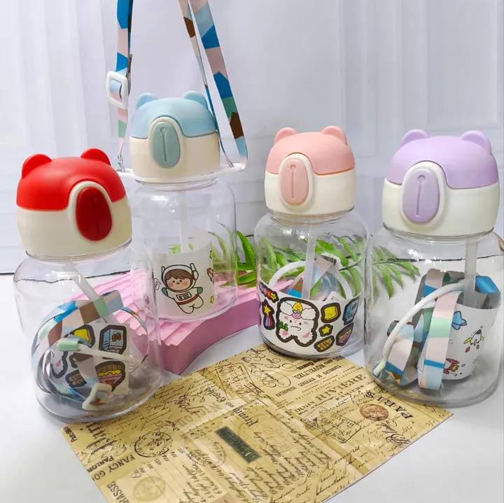 600ml Kids water bottles   with straws and carrier string