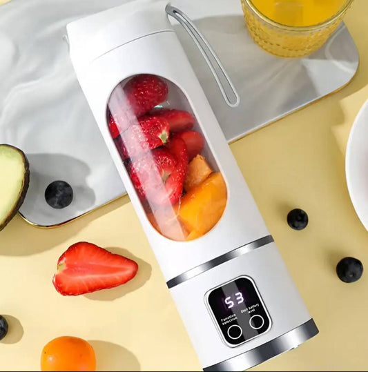 450mL Portable Fruit Juicer with 8 Page Blade