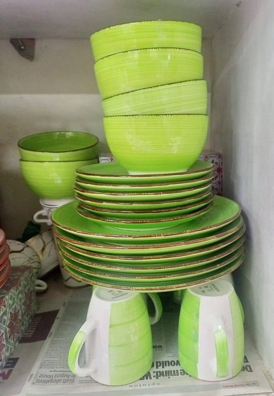 24 PCs dinner set