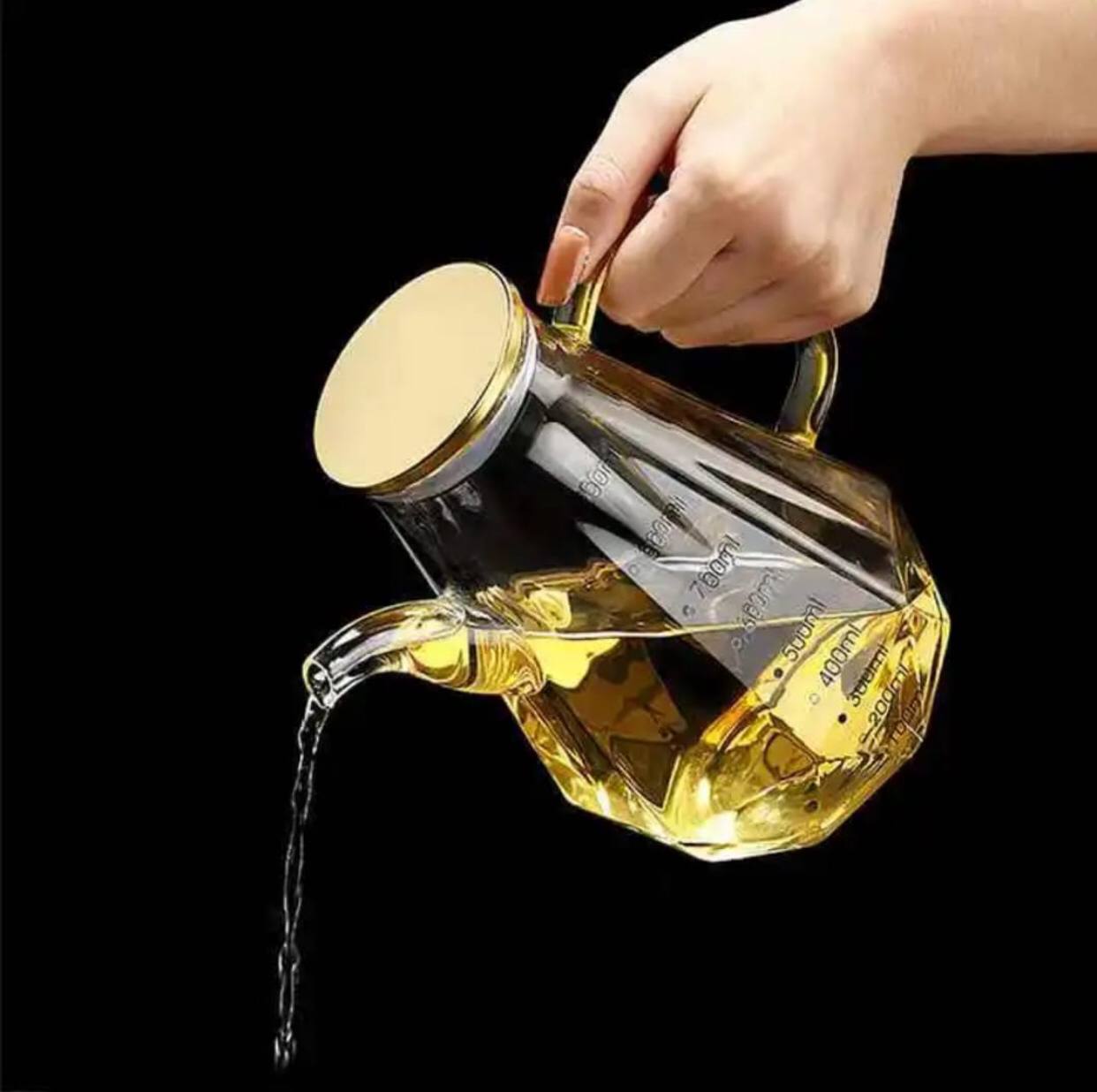 900Ml Oil Jar With A Sprout