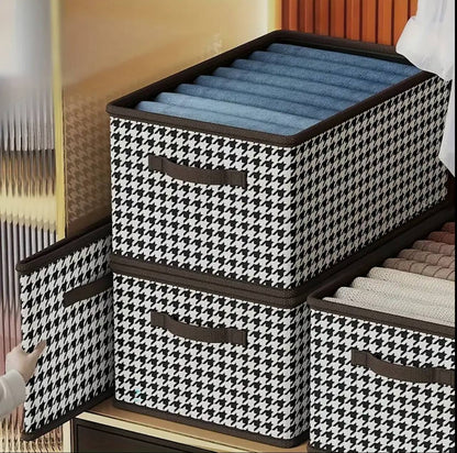 Wardrobe Foldable Clothes Organizer with a Cover