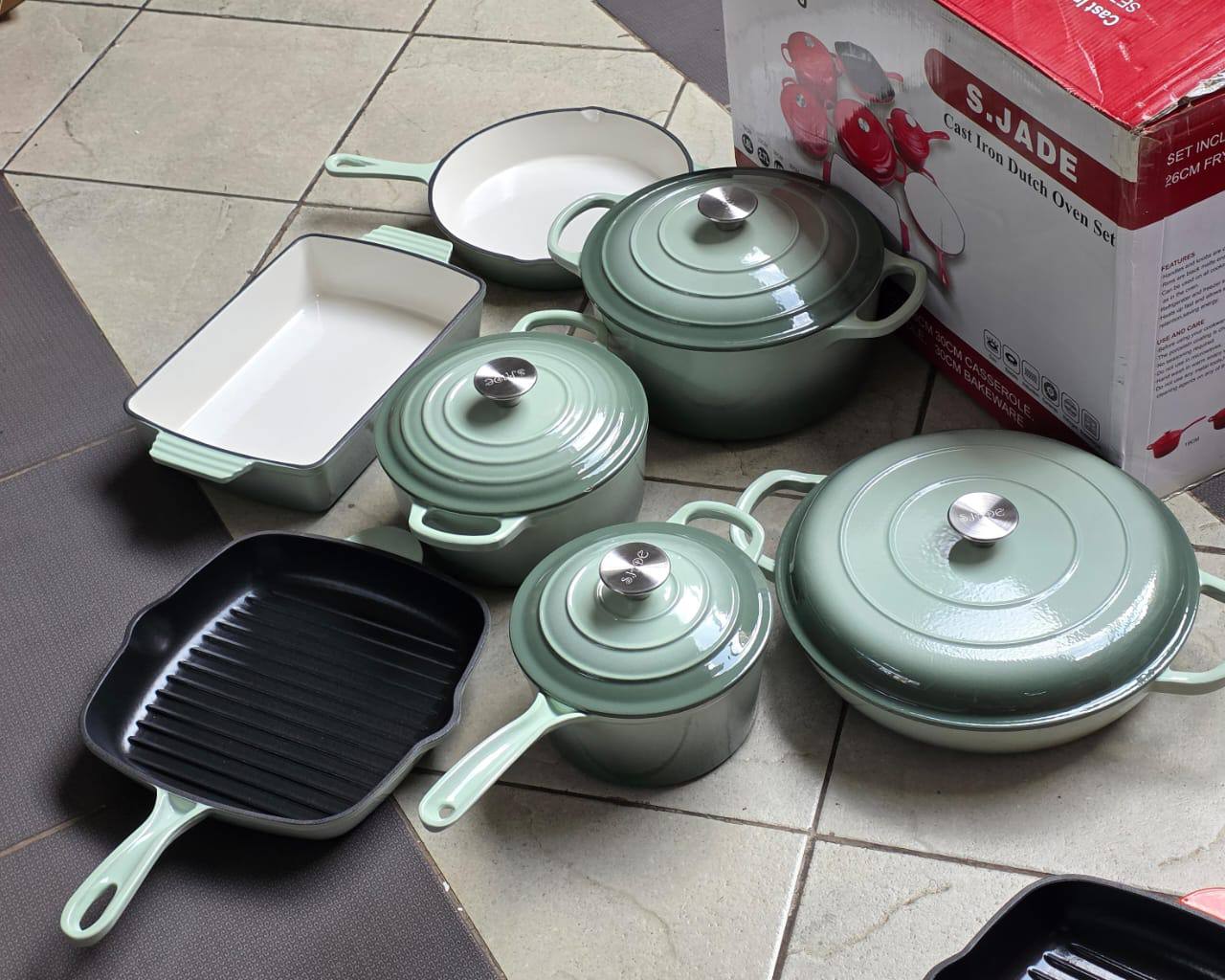 11pcs Enamel Cast Iron Cooking Pots