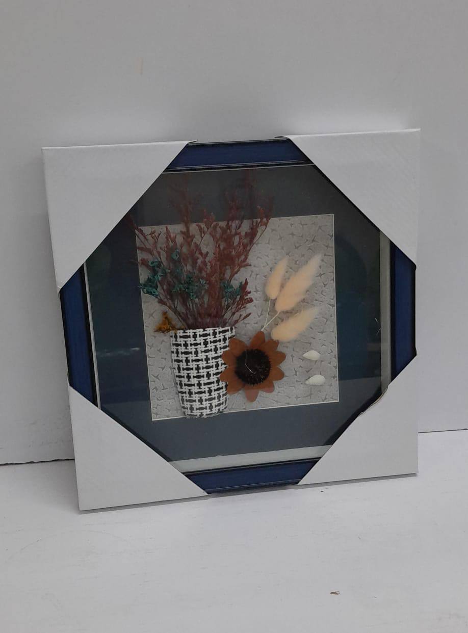 Wall hanging deco frame