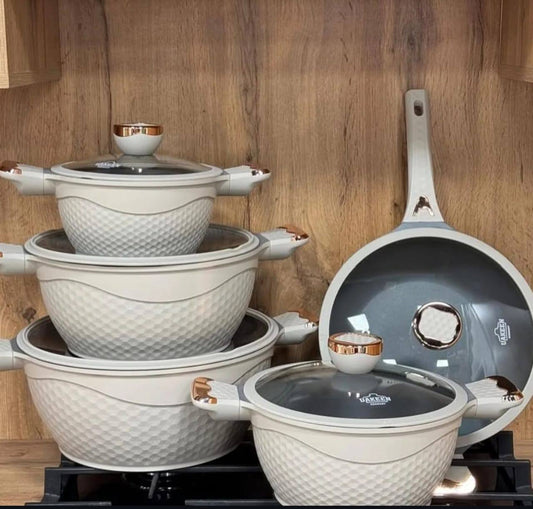 UAKEEN 10pcs Cookware set